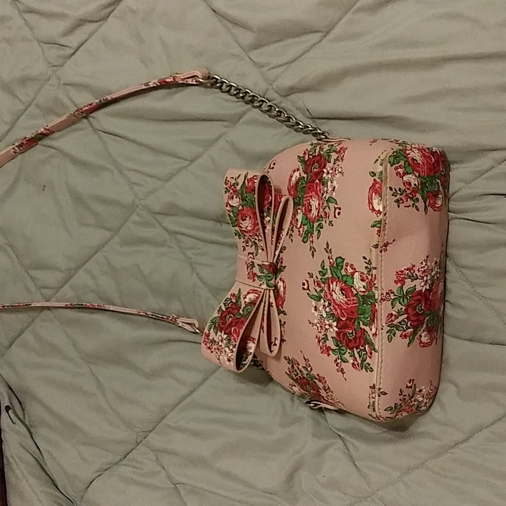 Rose purse